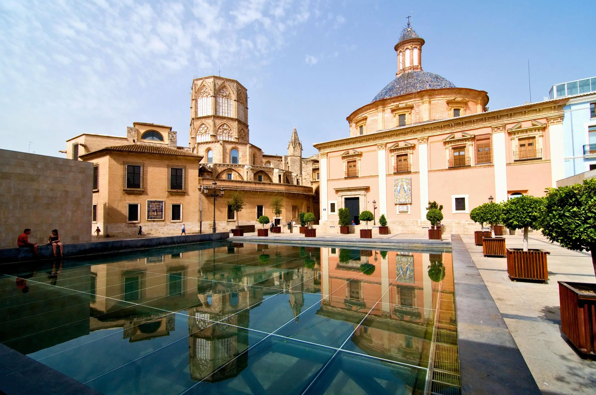 Plaza de la Almoina Glass Roof The glass reflecting pool roof of the Almoina Archaeological Center in Valencia