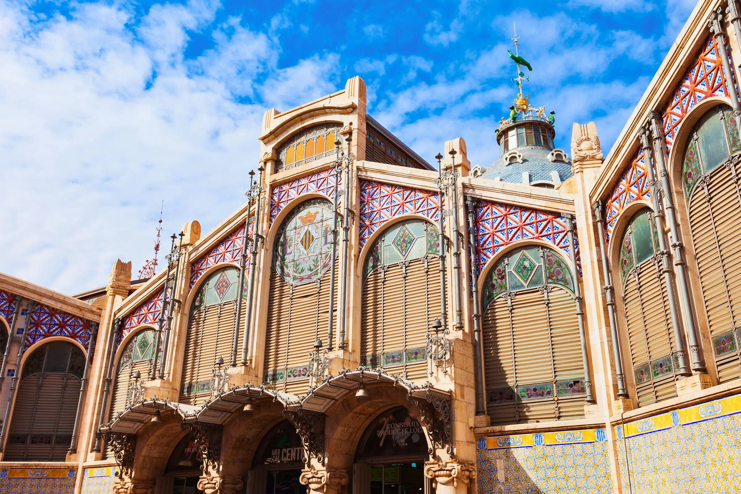 The entrance, iron and glass dome of the Mercado Central in Valencia