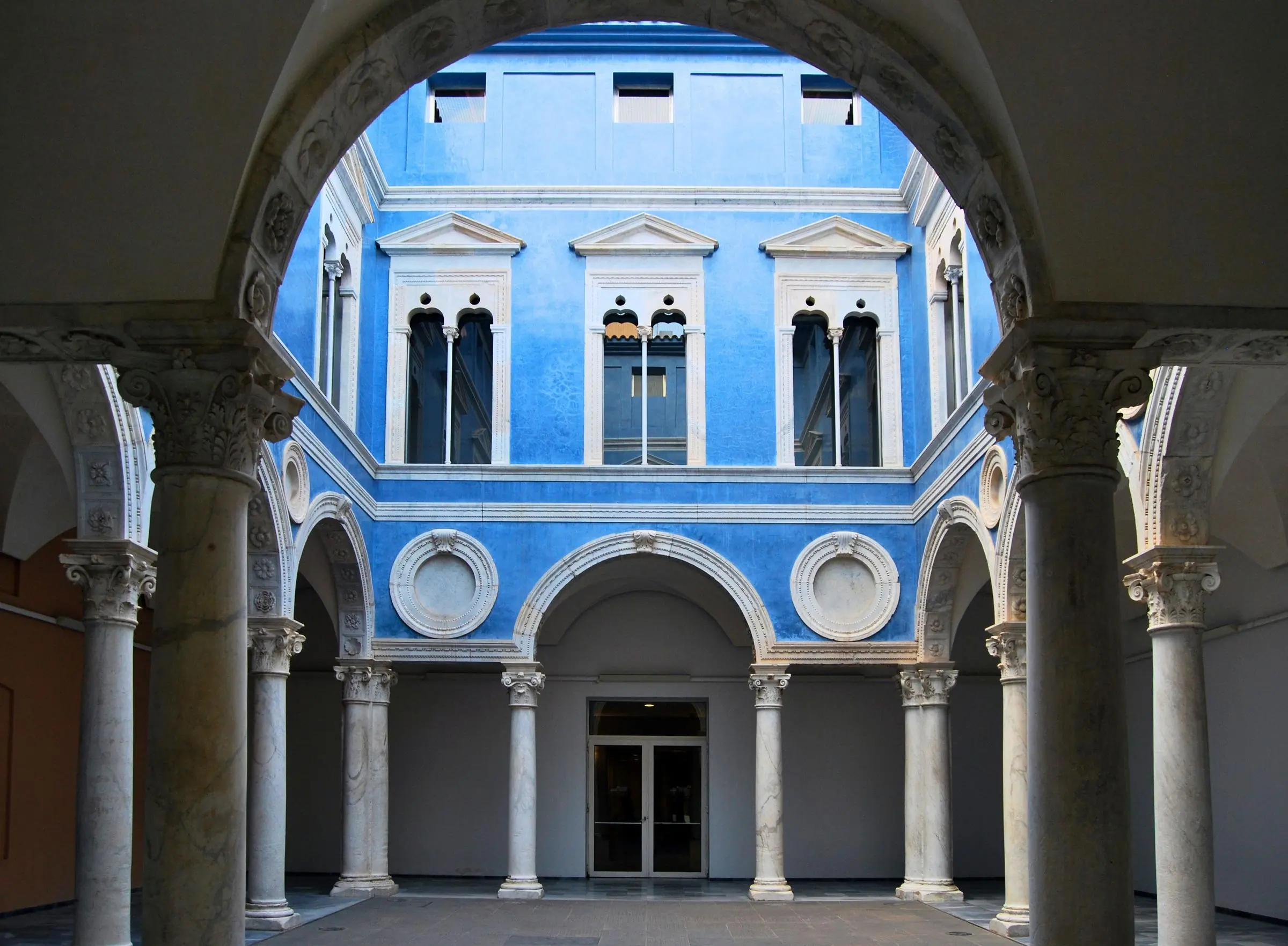 Patio del Embajador Vich